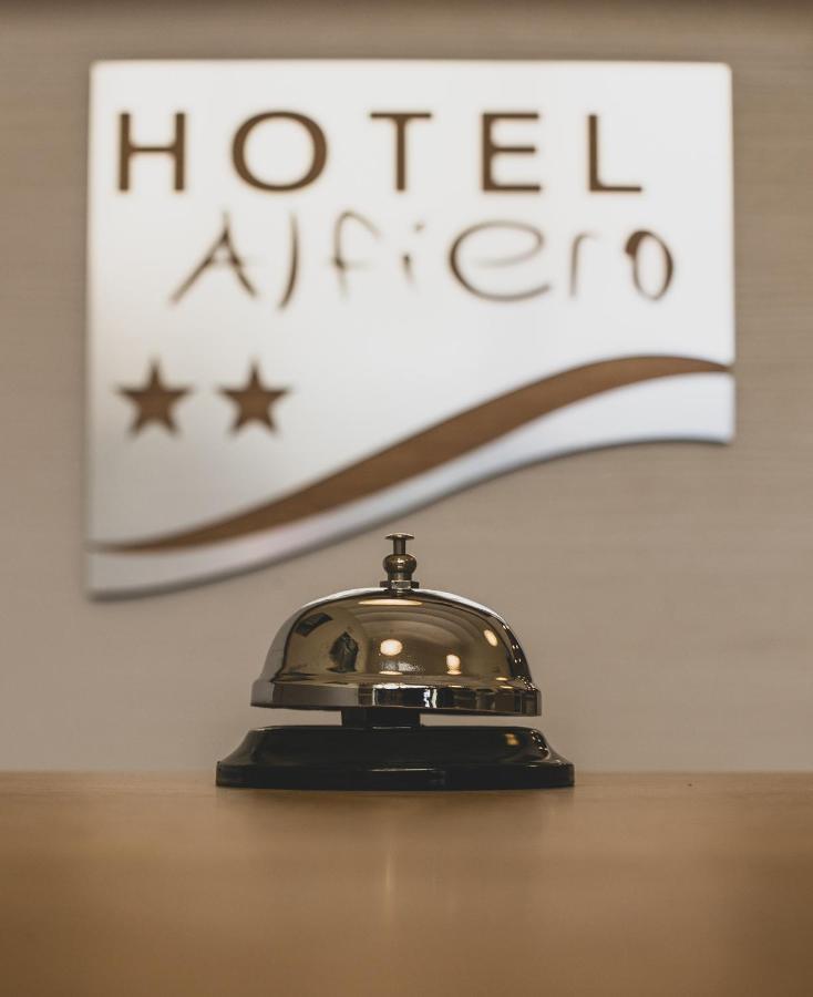 Hotel Alfiero Porto Santo Stefano  Exteriör bild